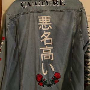 This is a cute Jean jacked I had gotten from marshalls.